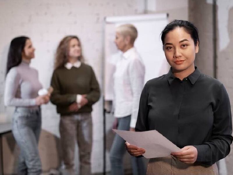 10 Strategi Terbaik untuk Program Training Karyawan yang Sukses